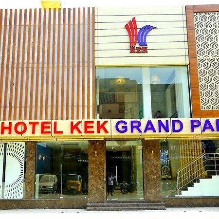 Hotel Kek Grand Park Ченнаї Екстер'єр фото