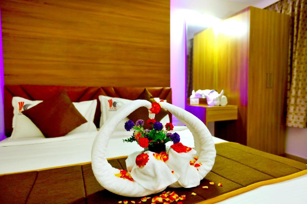 Hotel Kek Grand Park Ченнаї Екстер'єр фото